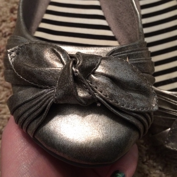 Beautiful dark grey flats with bow - Picture 2 of 4