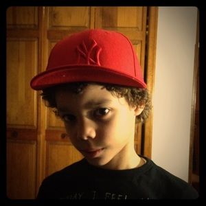 NY Yankee fitted red baseball cap 7 1/4