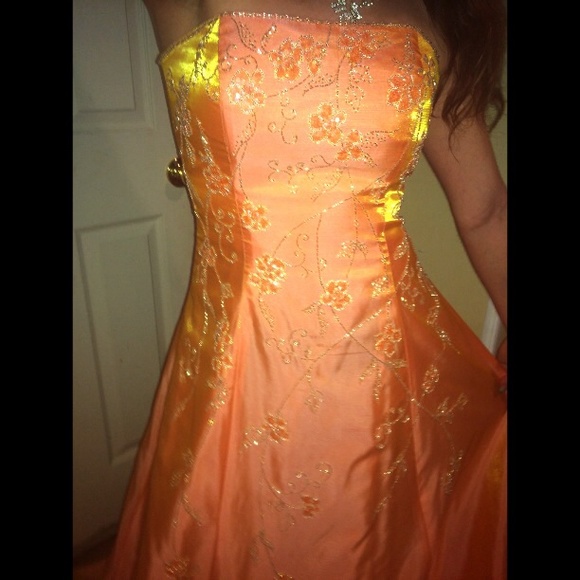david's bridal orange prom dress Bridal Party David's Bridal Orange Dress Strapless Brocade Prom Ball Gown David's Bridal