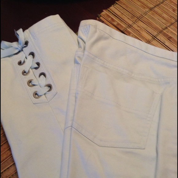 Express pastel blue Capris