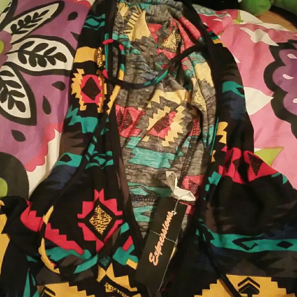 PONCHO - Picture 3 of 4