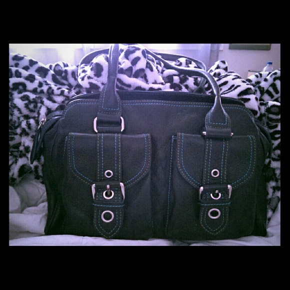 Wilson's Leather Black Purse with a lot of Pockets