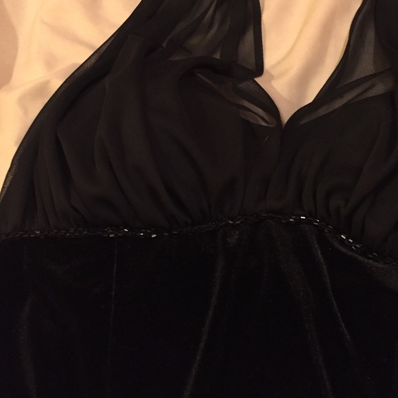 Halter - Picture 2 of 3
