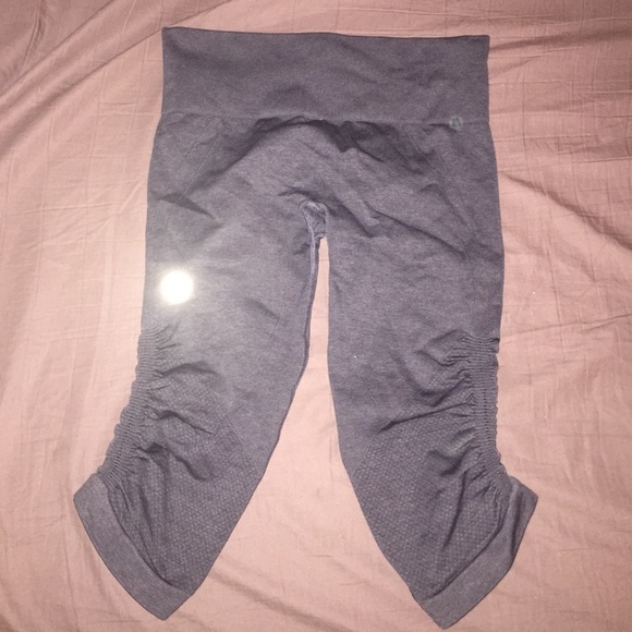 In the flow crop lululemon