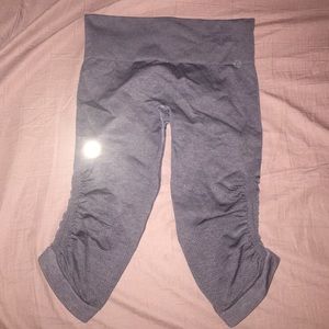 In the flow crop lululemon