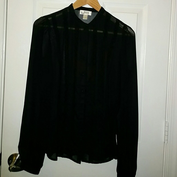 Sheer long sleeved black LOFT top