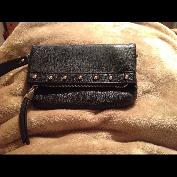 Small clutch