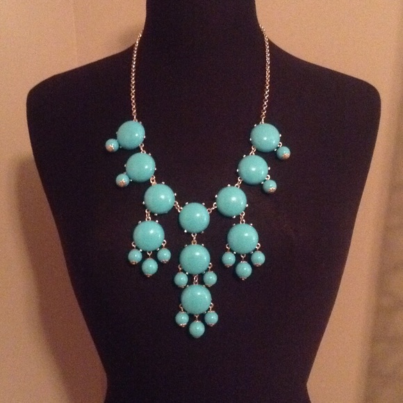 Light blue bubble necklace