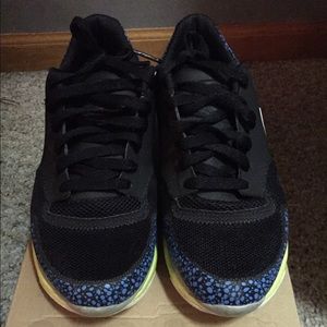 Wmns Nike Lunar Safari+