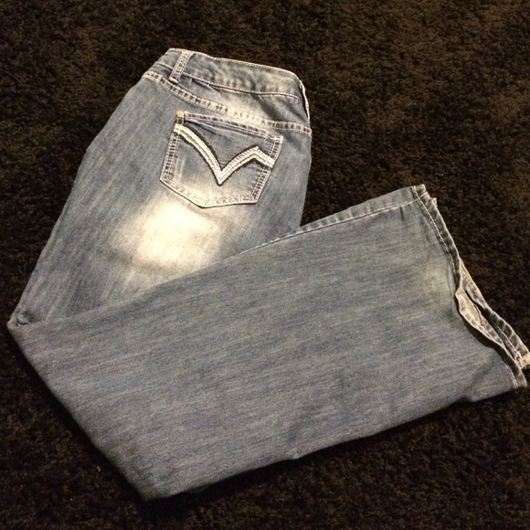 31W31L gently used vanity jeans.