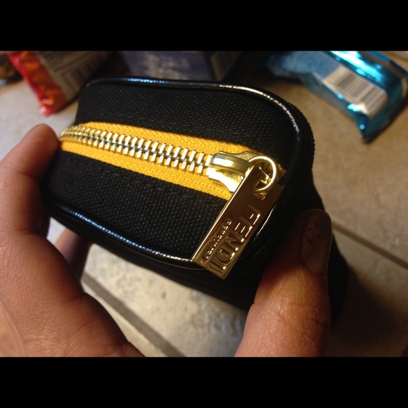 .... - Picture 2 of 3