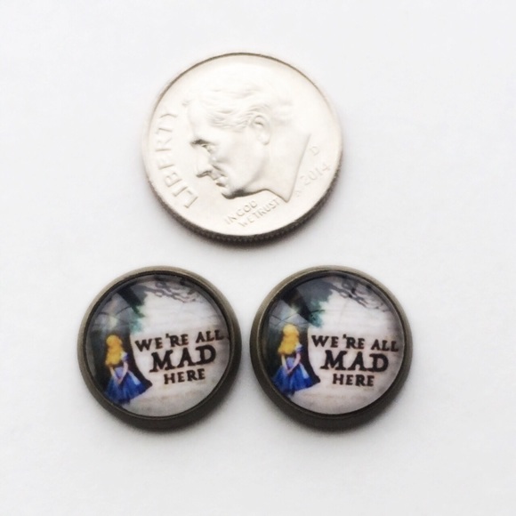 3 for 15🎀 Alice we're all mad here earrings - Picture 2 of 4
