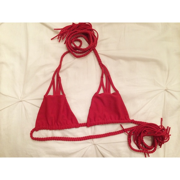 Acacia swimwear haena top in si red