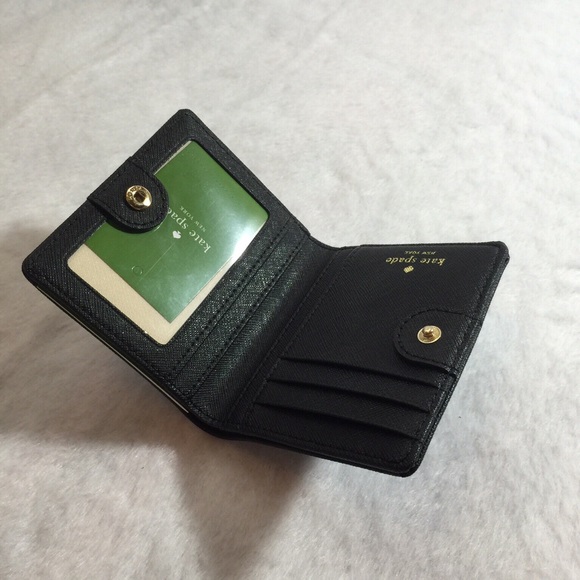 Kate Spade BFF Wallet - Picture 4 of 4