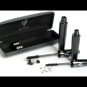 New younique 3D fiber lash