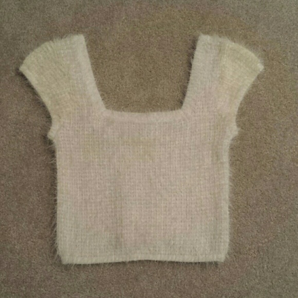 Sweater crop top