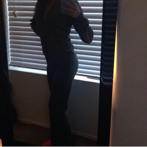 Velvet Track Outfit - Picture 2 of 4