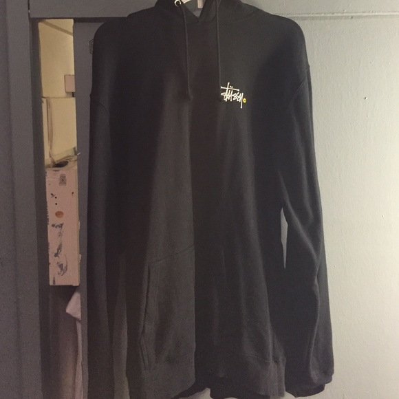 STUSSY HOODIE