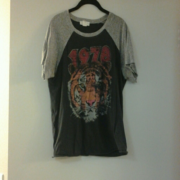 1978 tee