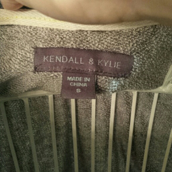 Lightweight sweatshirt - Picture 4 of 4