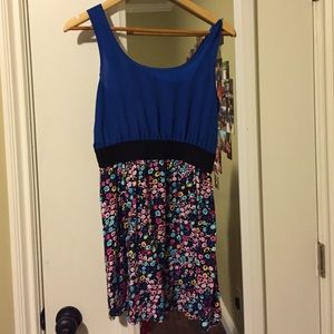Extremely Flattering Blue and Floral Dress