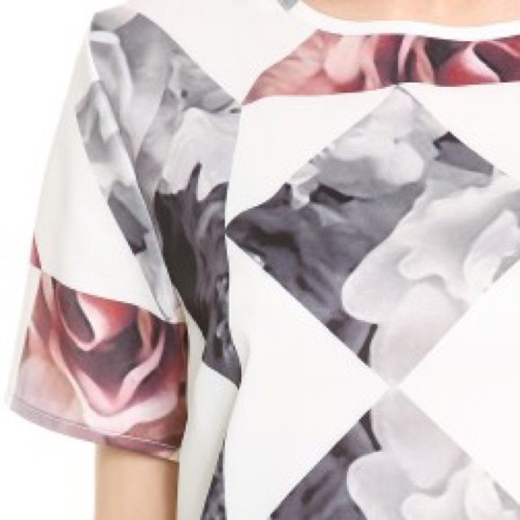 🎉✨HP🎉FINAL PRICE✨Shakuhachi floral print dress - Picture 4 of 4