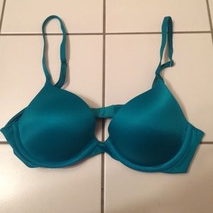 Victoria's Secret Biofit Demi Uplift Bra
