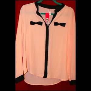 Pink Bow-Tie button up