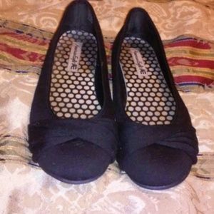 Black womens sandals