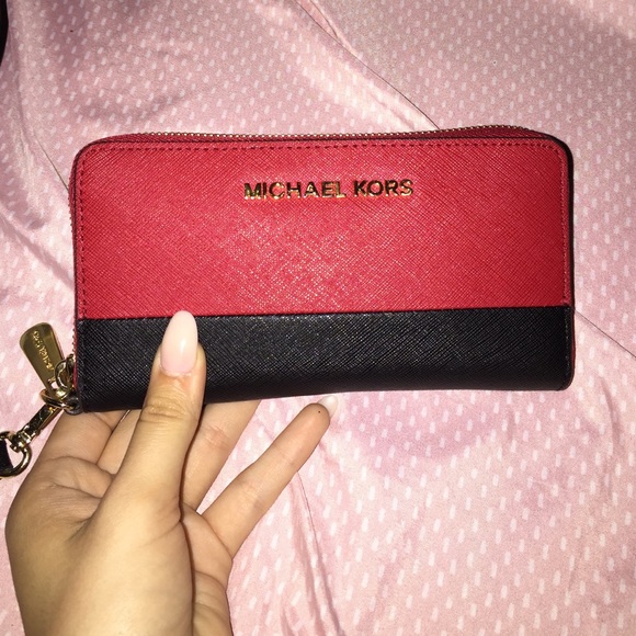 Micheal Kors wrist wallet TRADED!!!!!!