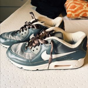 Nike air max