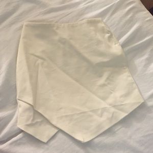 White envelope mini skirt