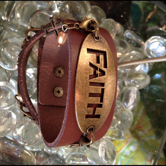 🙏🏻FAITH🙏🏻 Brown  Leather Cuff 🙏🏻Brand 🆕 - Picture 2 of 4