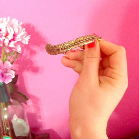 Alex and Ani Feather bracelet