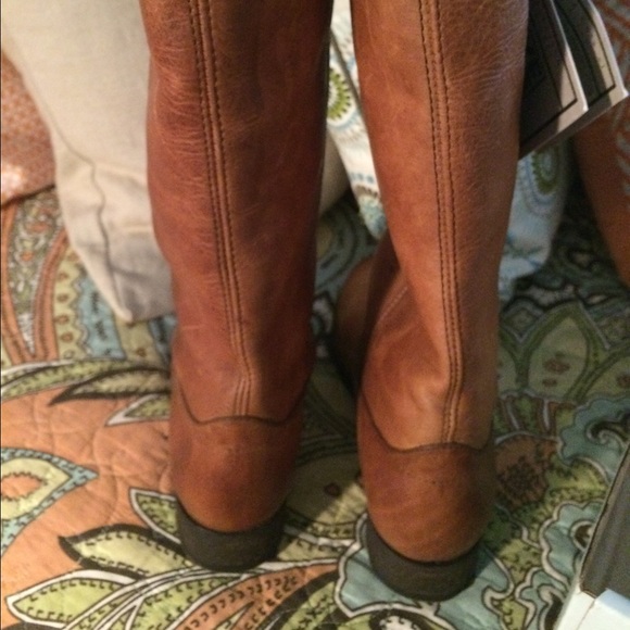 Frye boots! BRAND NEW. - Picture 4 of 4