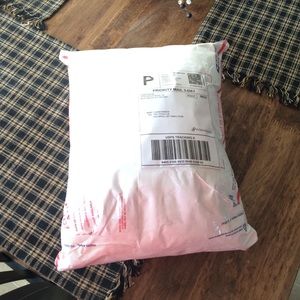 Shipping today 😃📦📬👍