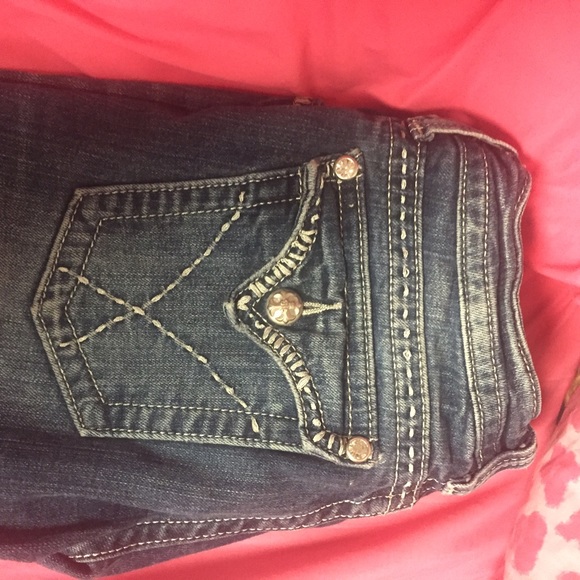 Size 27 miss me jeans