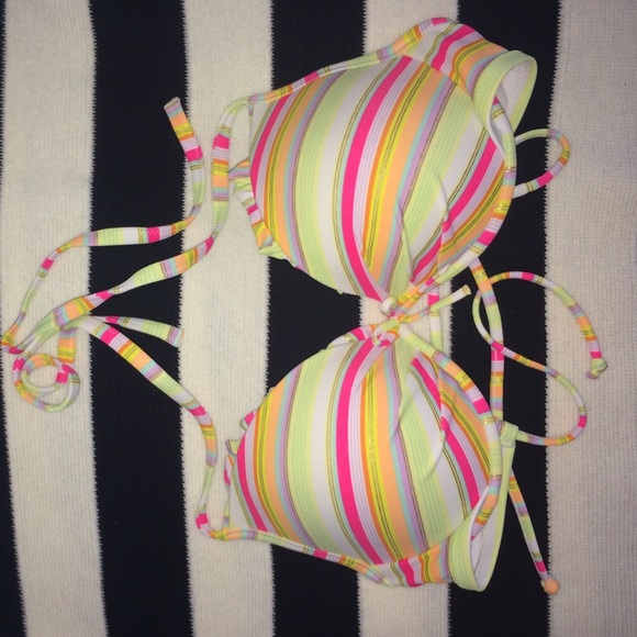 Sexy Victoria Secrets Bikini Top