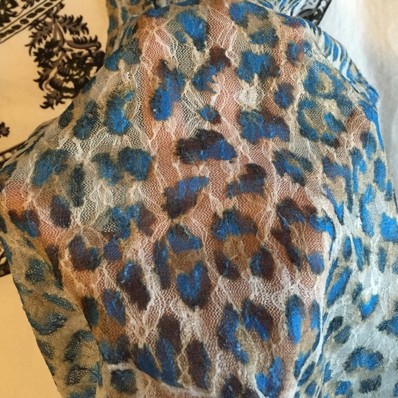 Tank top - Picture 2 of 2