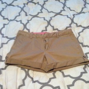 Size 10 Banana Republic Short 4"