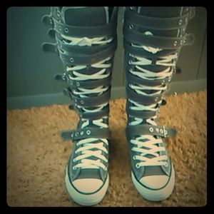 Grey converse thigh highs