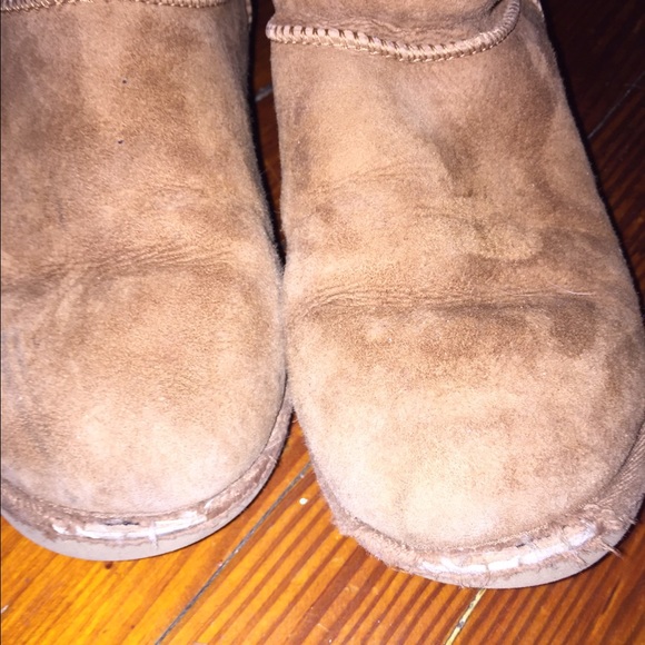 Chestnut uggs - Picture 4 of 4