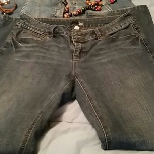 Apt 9 jeans