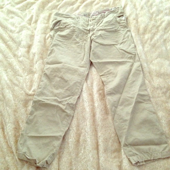 Cropped khakis