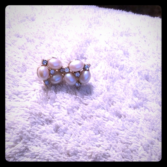 Pearl earrings