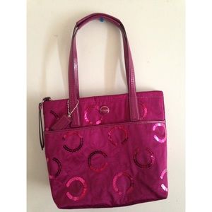 NWT Coach SpecialEdition Passion Berry Sequin Tote