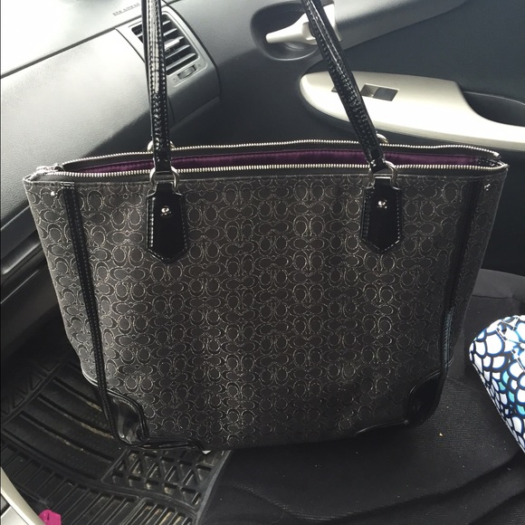 Like new coach purse