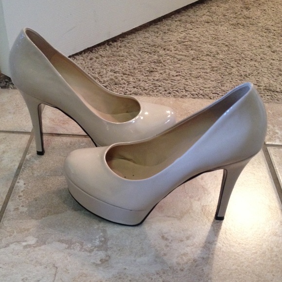 Guess nude platform heels