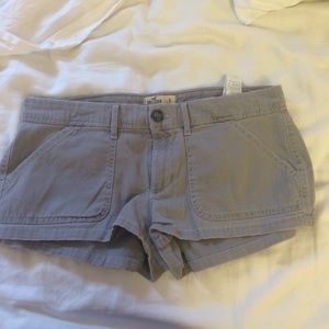 HOLLISTER GREY SHORTS