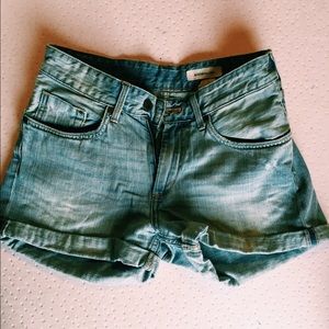 High wasted Jean shorts